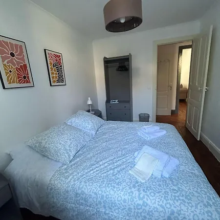 アパート Calme Avec Jardin ナンシー