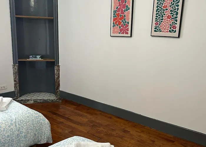 Calme Avec Jardin Apartmán *